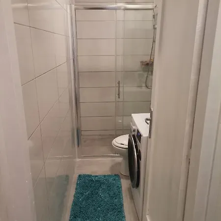 Aurora Apartman